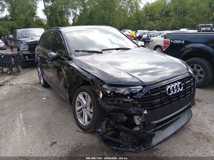 2021 Audi Q7 VIN WA1AXAF72MD000407 — IAAI salvage auction photo