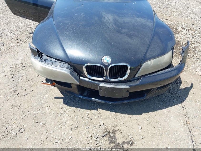 2001 BMW Z3 VIN WBACN33441LM00140 IAAI salvage auction — NORMAL WEAR, Clear (Virginia), sold $1,300 on 2026-09-01 (photo 6)