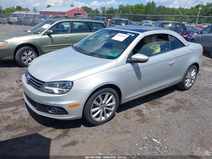 2012 Volkswagen Eos VIN WVWBW7AH5CV010096 IAAI salvage auction — NORMAL WEAR, Clear (Virginia), sold $325 on 2026-08-11 (photo 2)