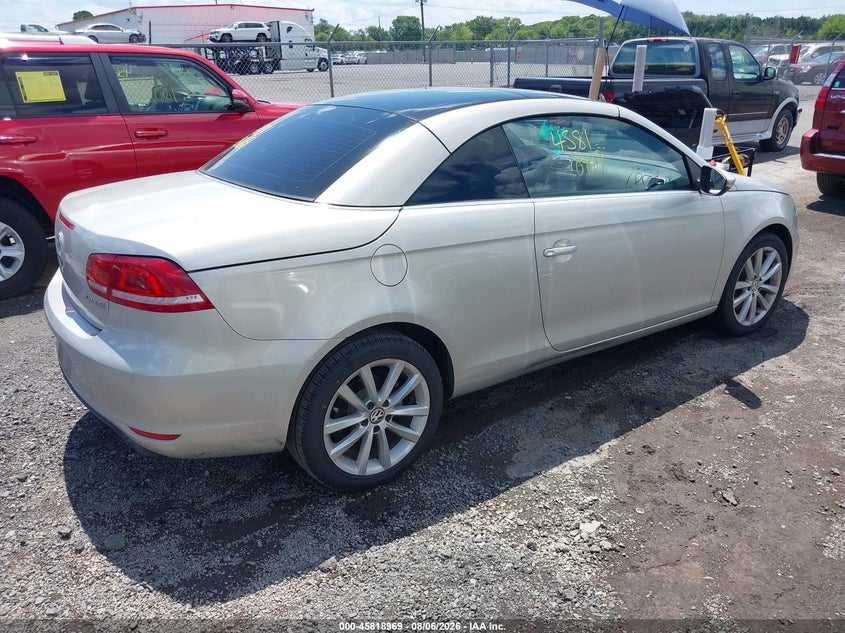 2012 Volkswagen Eos VIN WVWBW7AH5CV010096 IAAI salvage auction — NORMAL WEAR, Clear (Virginia), sold $325 on 2026-08-11 (photo 4)