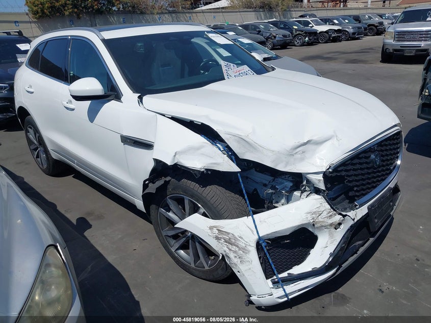 2024 Jaguar F-pace VIN SADCT2EX1RA730002 IAAI salvage auction — RIGHT FRONT, Salvage Title, sold $12,500 on 2026-08-26 (photo 1)
