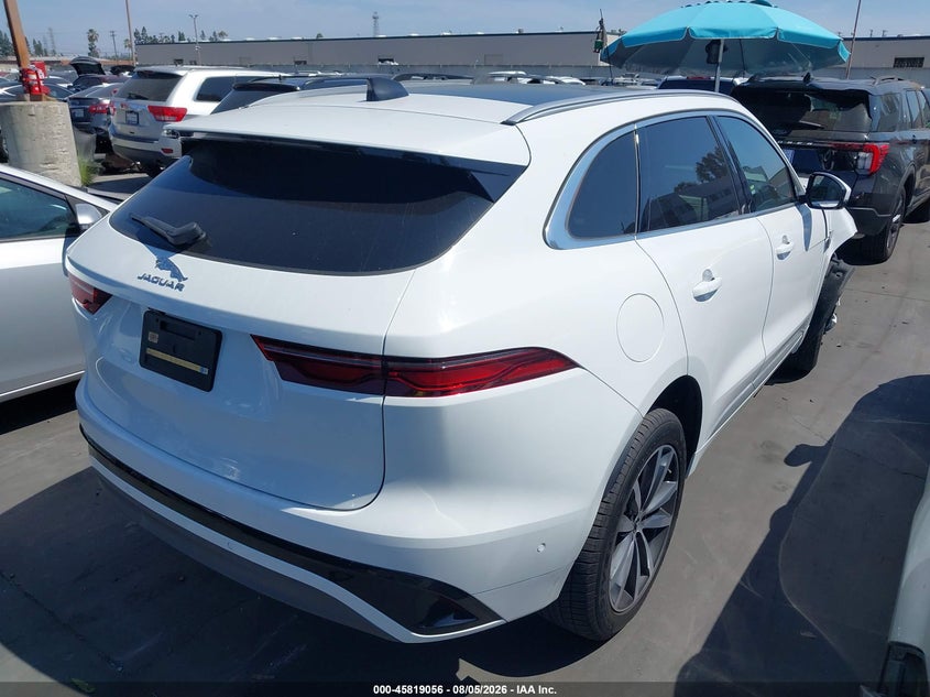 2024 Jaguar F-pace VIN SADCT2EX1RA730002 IAAI salvage auction — RIGHT FRONT, Salvage Title, sold $12,500 on 2026-08-26 (photo 4)