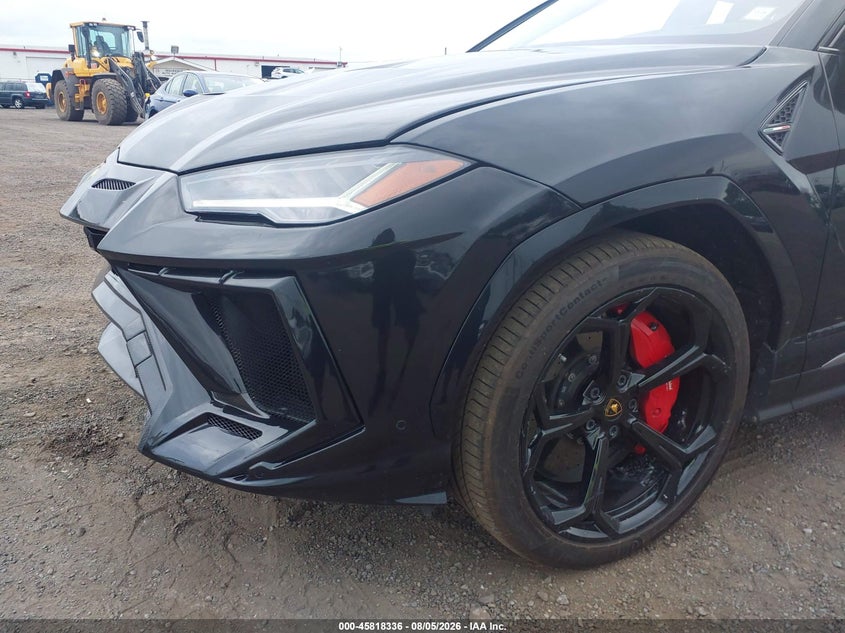 2020 Lamborghini Urus VIN ZPBUA1ZL6LLA06642 IAAI salvage auction — LEFT REAR, Clear (New York), sold $109,750 on 2026-08-10 (photo 6)