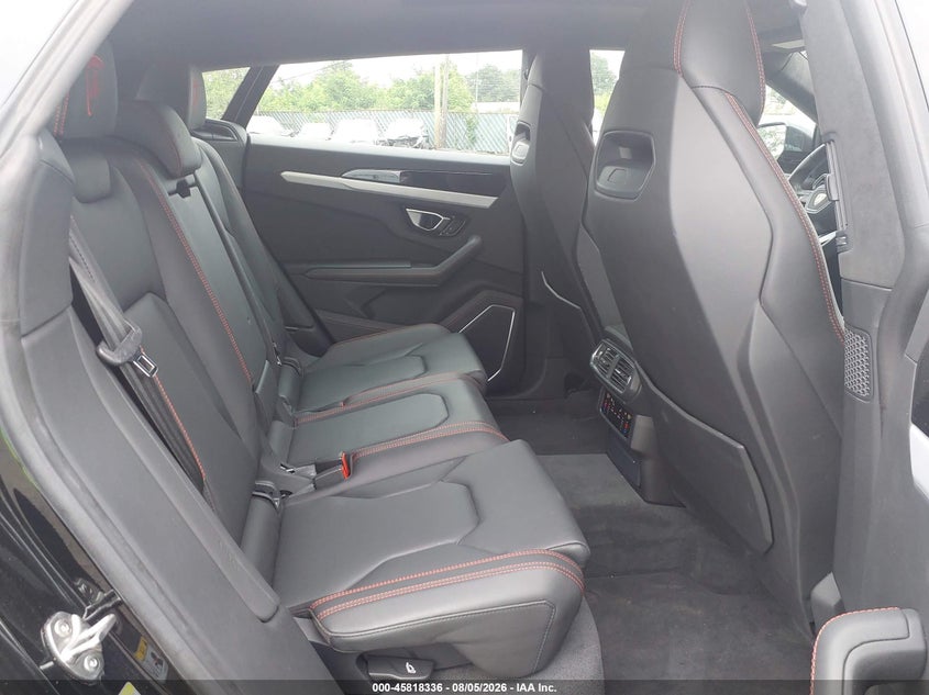 2020 Lamborghini Urus VIN ZPBUA1ZL6LLA06642 IAAI salvage auction — LEFT REAR, Clear (New York), sold $109,750 on 2026-08-10 (photo 8)