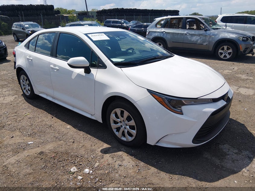 2026 Toyota Corolla VIN 5YFB4MDE6TP439661 — IAAI salvage auction photo