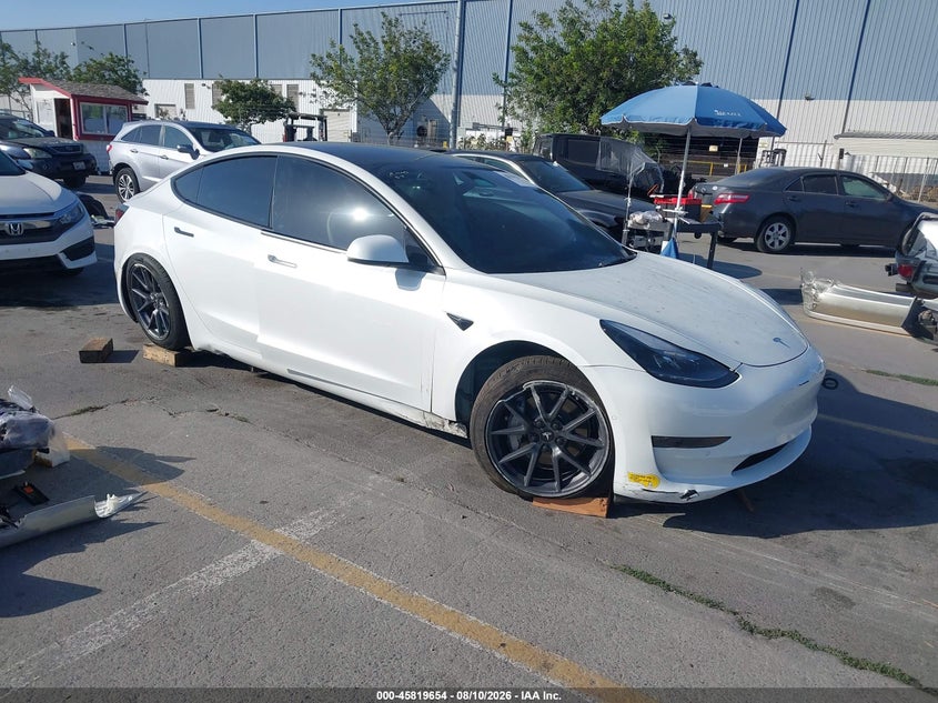2022 Tesla Model 3 VIN 5YJ3E1EAXNF147974 IAAI salvage auction — SIDE, Salvage (California), sold $4,250 on 2026-08-30 (photo 1)