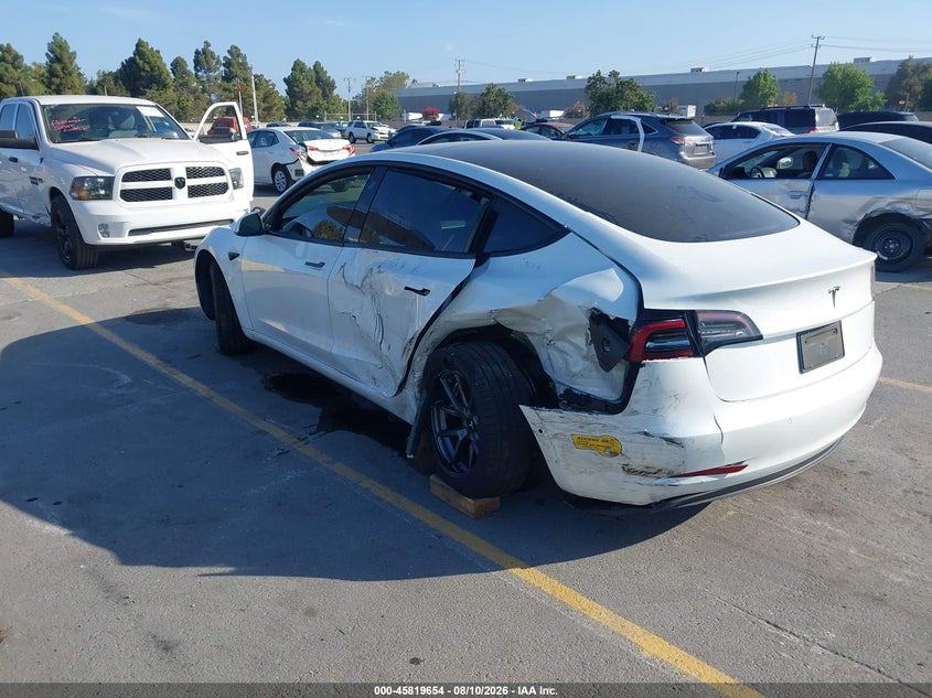 2022 Tesla Model 3 VIN 5YJ3E1EAXNF147974 IAAI salvage auction — SIDE, Salvage (California), sold $4,250 on 2026-08-30 (photo 3)