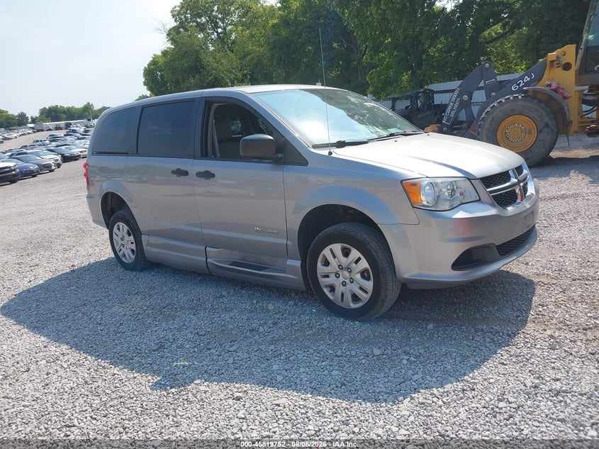 2019 Dodge Caravan VIN 2C7WDGBG9KR672846 — IAAI salvage auction photo