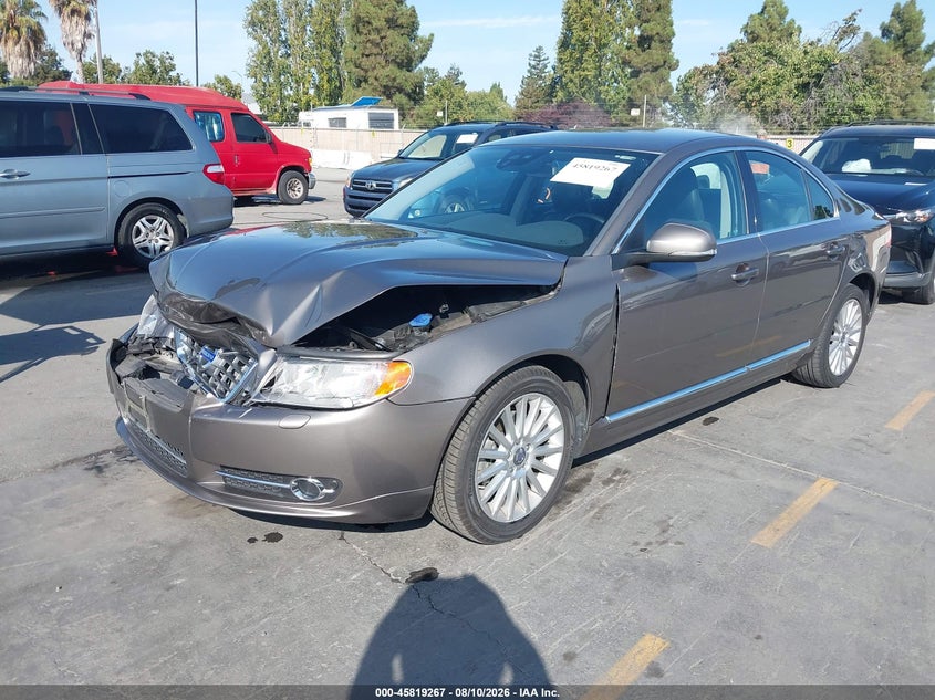 2012 Volvo S80 VIN YV1940AS3C1151273 IAAI salvage auction — NORMAL WEAR, Clear - Dealer Only (California), sold $225 on 2026-08-17 (photo 2)