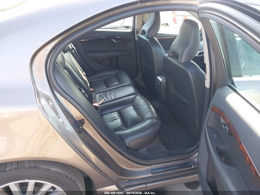 2012 Volvo S80 VIN YV1940AS3C1151273 IAAI salvage auction — NORMAL WEAR, Clear - Dealer Only (California), sold $225 on 2026-08-17 (photo 8)