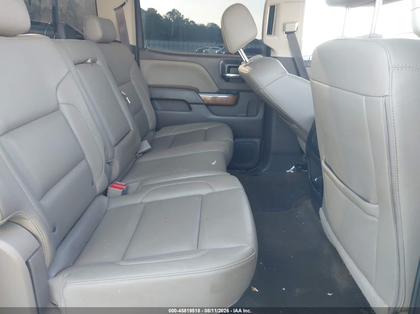 2017 Gmc SIERRA VIN 3GTU2NEC3HG442368 IAAI salvage auction — WATER/FLOOD, Salvage Title, sold $2,250 on 2026-10-11 (photo 8)