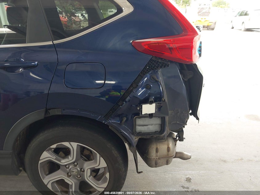 2019 Honda Cr-v VIN 7FARW1H80KE018979 IAAI salvage auction — REAR END, Wait Title, sold $8,100 on 2026-08-22 (photo 6)