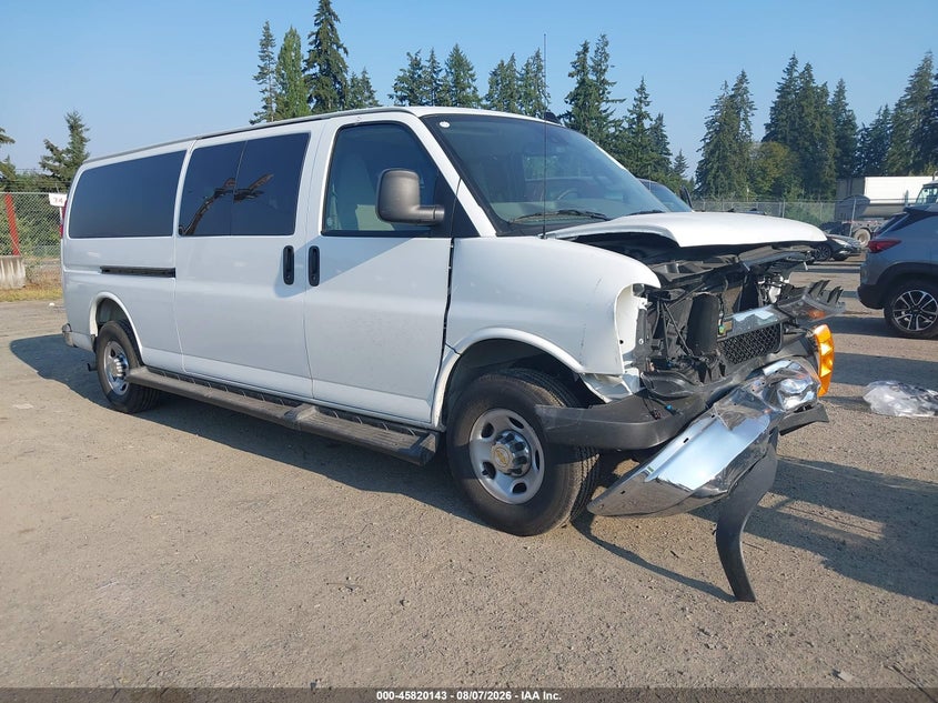 2025 Chevrolet Express VIN 1GAZGPFP4S1257796 — IAAI salvage auction photo
