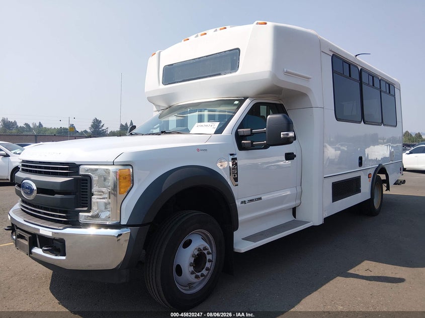 2017 Ford F-450 VIN 1FDAF4GT6HEF01043 IAAI salvage auction — NORMAL WEAR, SF97 (Oregon), sold $16,500 on 2026-08-26 (photo 2)