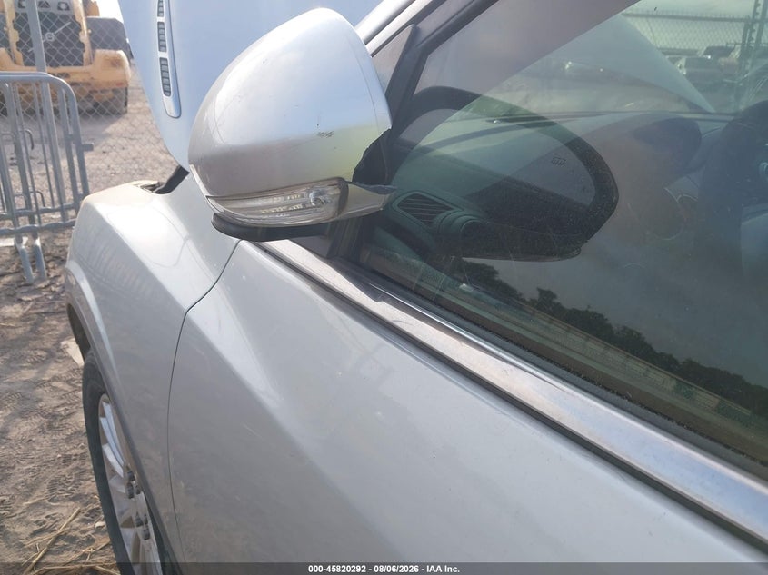 2011 Buick Enclave VIN 5GAKRAED1BJ306493 IAAI salvage auction — NORMAL WEAR, Original (Texas), sold $375 on 2026-09-13 (photo 6)