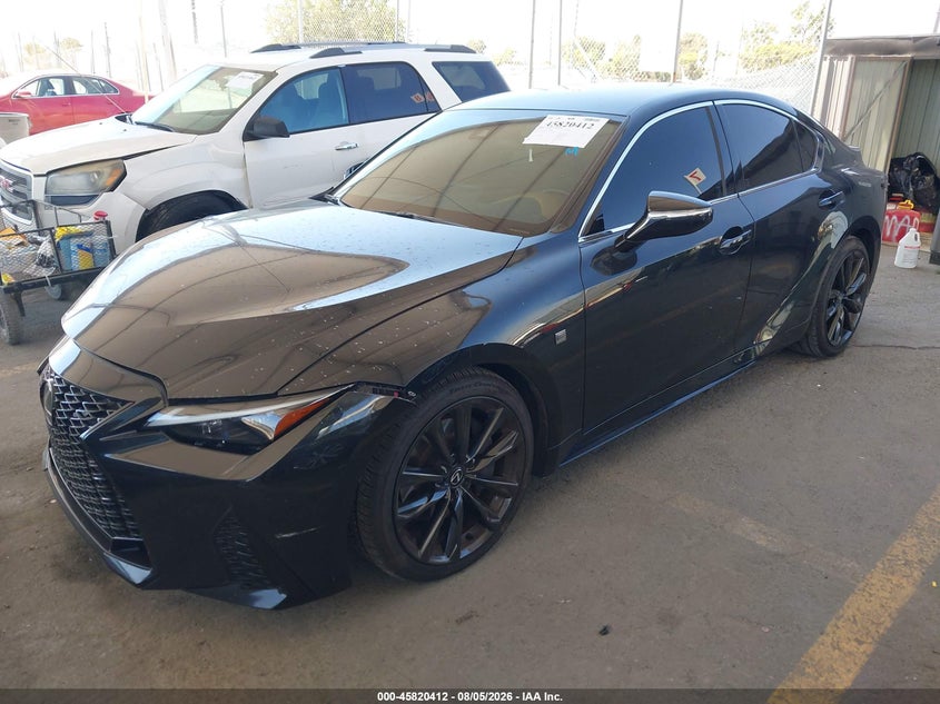 2024 Lexus Is VIN JTHBA1D26R5133061 IAAI salvage auction — RIGHT FRONT, Salvage Title, sold $14,700 on 2026-09-16 (photo 2)
