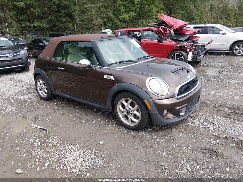 2011 Mini Cooper VIN WMWZP3C54BTX84421 IAAI salvage auction — NORMAL WEAR, Clear (South Carolina), sold $2,750 on 2026-08-11 (photo 1)