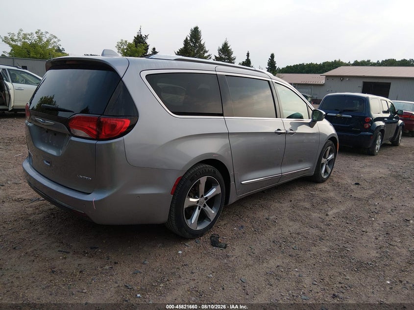 2018 Chrysler Pacifica VIN 2C4RC1GG0JR262003 IAAI salvage auction — LEFT FRONT, Wait Title, sold $4,700 on 2026-09-07 (photo 4)