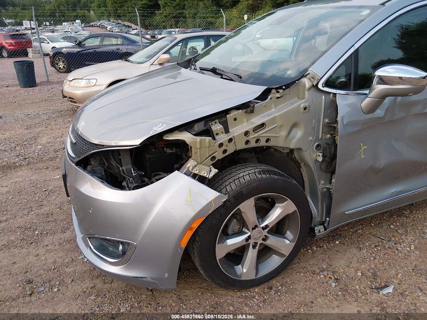 2018 Chrysler Pacifica VIN 2C4RC1GG0JR262003 IAAI salvage auction — LEFT FRONT, Wait Title, sold $4,700 on 2026-09-07 (photo 6)