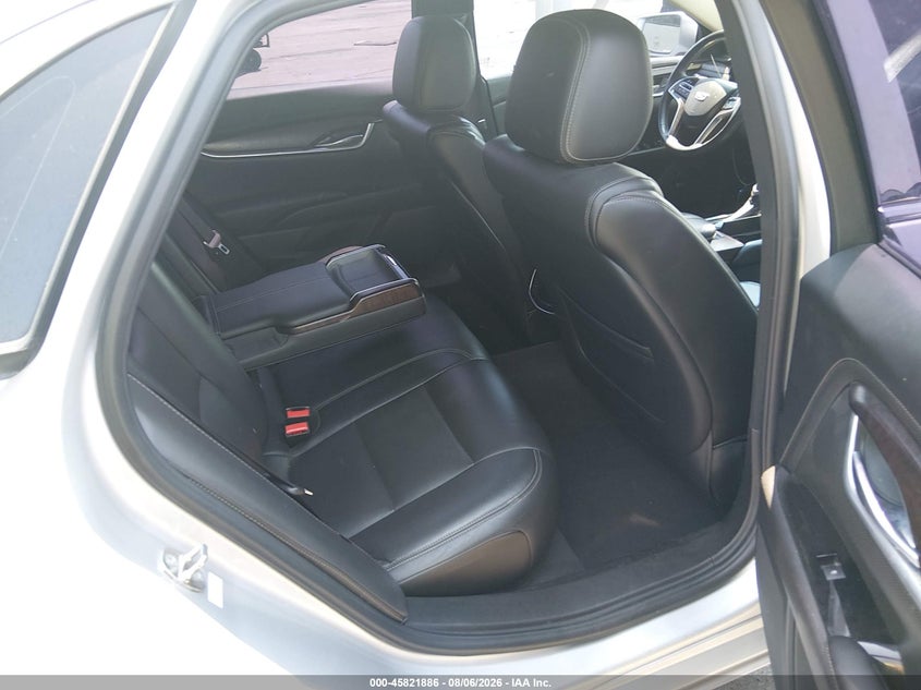 2019 Cadillac Xts VIN 2G61M5S30K9155124 IAAI salvage auction — REAR END, Salvage (Utah), sold $1,150 on 2026-09-10 (photo 8)