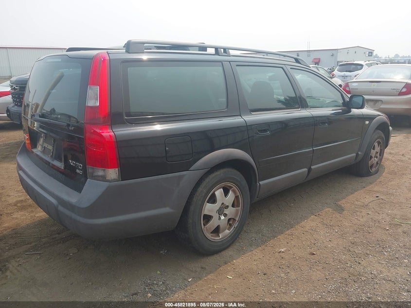 2004 Volvo Xc70 VIN YV1SZ59HX41167321 IAAI salvage auction — NORMAL WEAR, Clear (Washington), sold $225 on 2026-08-18 (photo 4)