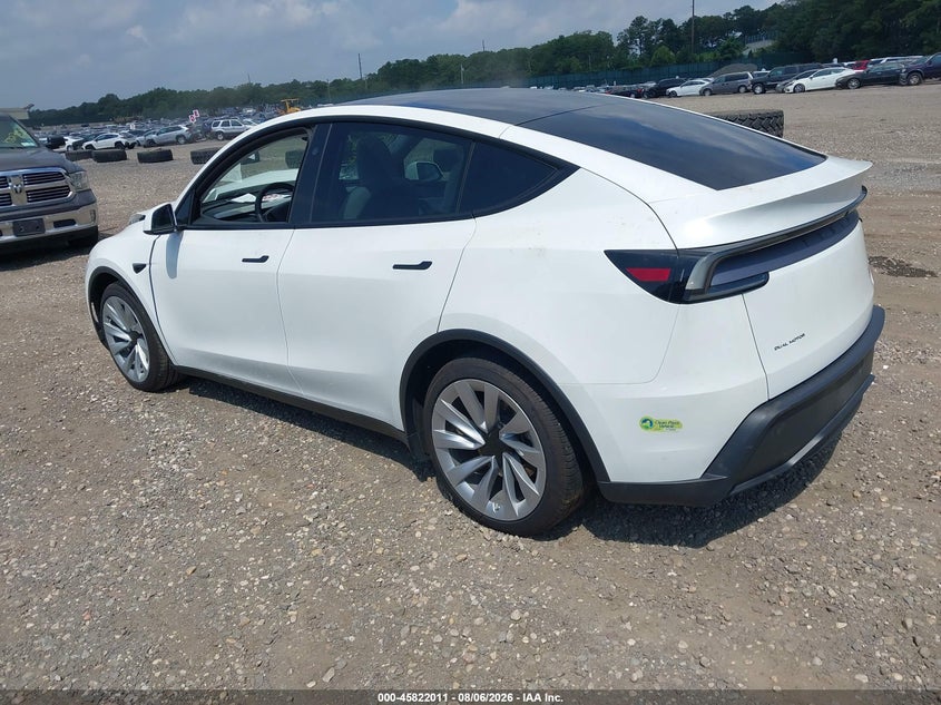 2026 Tesla Model y VIN 7SAYGDEE4TF321557 IAAI salvage auction — FRONT END, Salvage Title, sold $24,000 on 2026-08-27 (photo 3)