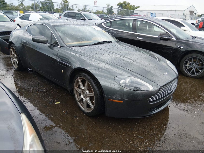 2008 Aston martin V8 vantage VIN SCFBF03BX8GC09192 — IAAI salvage auction photo