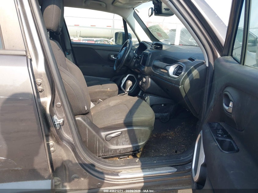 2019 Jeep Renegade VIN ZACNJABBXKPK88238 IAAI salvage auction — RIGHT SIDE, Clear (Mississippi), sold $1,100 on 2026-08-19 (photo 5)