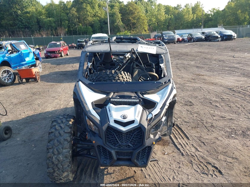 2023 Can-am/ brp Maverick VIN 3JBVGAV42PE002484 IAAI salvage auction — LEFT FRONT, Wait Title, sold $7,250 on 2026-10-16 (photo 5)