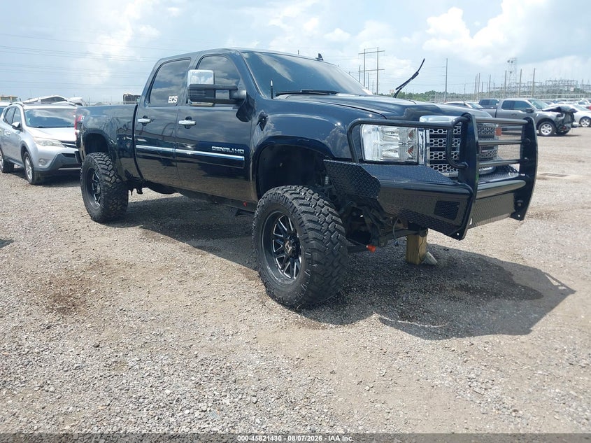 2012 Gmc SIERRA VIN 1GT125E80CF150895 IAAI salvage auction — LEFT FRONT, Salvage Title, sold $9,800 on 2026-09-09 (photo 1)