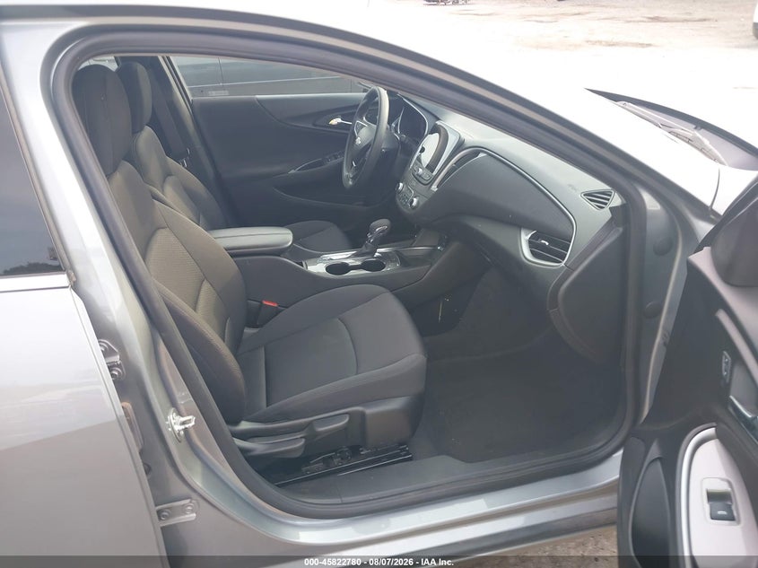 2024 Chevrolet Malibu VIN 1G1ZD5ST0RF225781 IAAI salvage auction — FRONT END, Salvage Title, sold $10,250 on 2026-08-19 (photo 5)