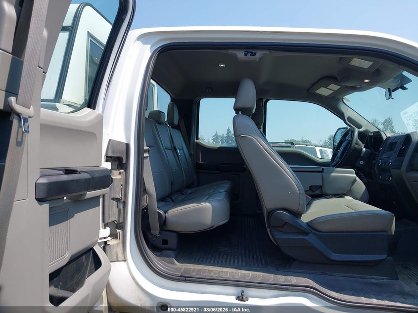 2017 Ford F-250 VIN 1FD7X2B61HEE07438 IAAI salvage auction — NORMAL WEAR, Sf97 (Washington), sold $22,000 on 2026-08-26 (photo 8)