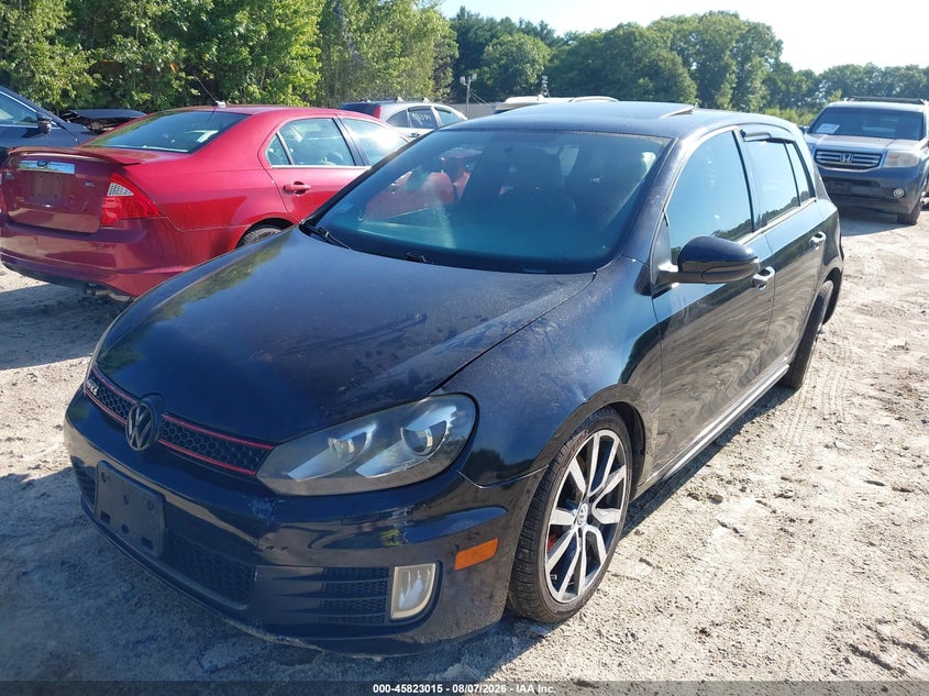2012 Volkswagen Gti VIN WVWHD7AJ3CW036967 IAAI salvage auction — REAR END, Salvage Title, sold $700 on 2026-08-18 (photo 2)