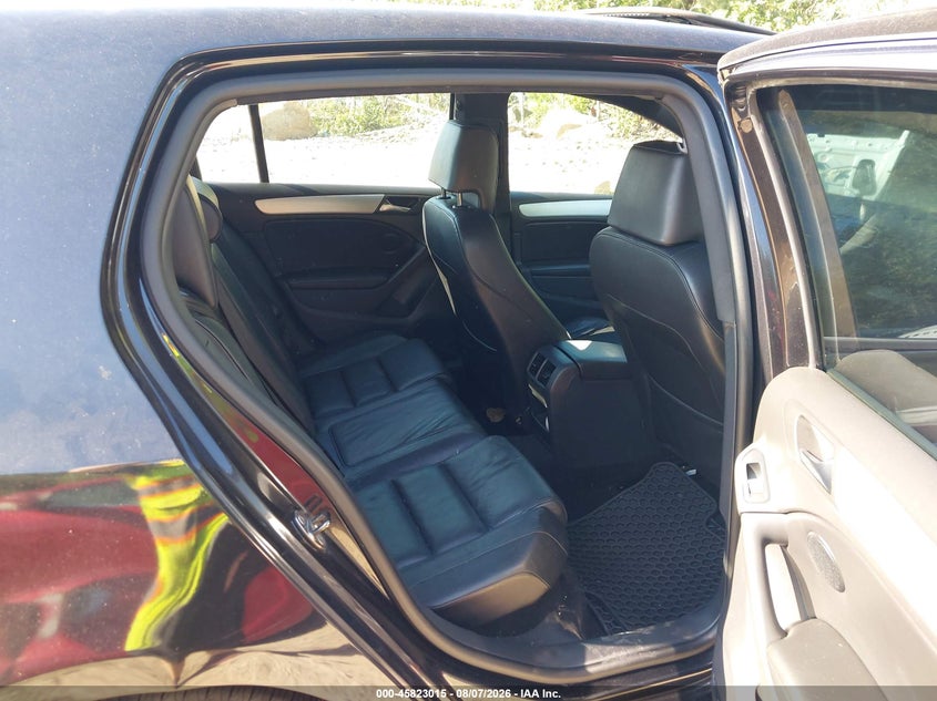 2012 Volkswagen Gti VIN WVWHD7AJ3CW036967 IAAI salvage auction — REAR END, Salvage Title, sold $700 on 2026-08-18 (photo 8)