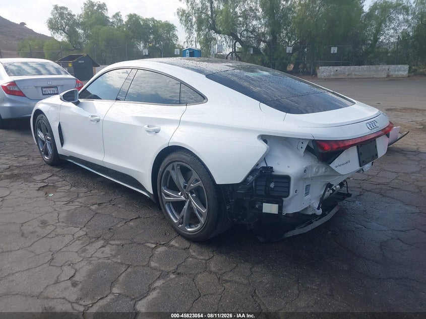 2024 Audi E-tron gt VIN WAUFJBFW4R7002527 IAAI salvage auction — REAR END, Wait Title, sold $28,900 on 2026-09-28 (photo 3)