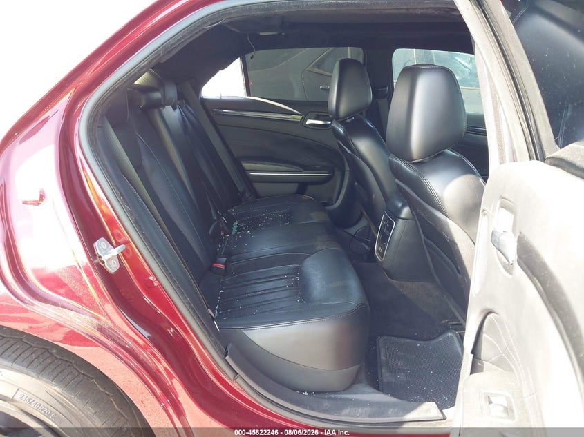 2015 Chrysler 300c VIN 2C3CCAPT7FH837931 IAAI salvage auction — THEFT, Wait Title, sold $100 on 2026-08-27 (photo 8)
