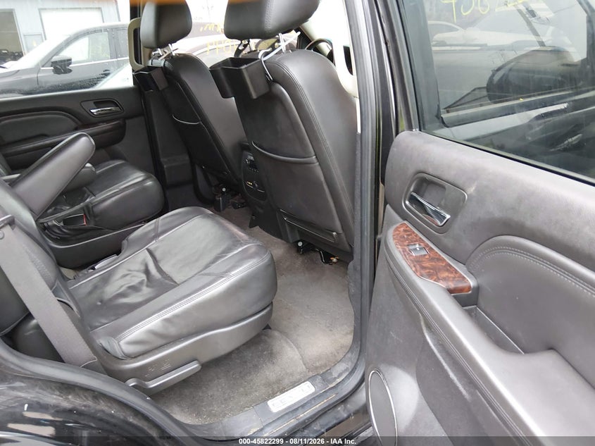 2012 Gmc Yukon VIN 1GKS2EEF4CR119915 IAAI salvage auction — FRONT & REAR, Clear (Indiana), sold $2,800 on 2026-08-30 (photo 8)