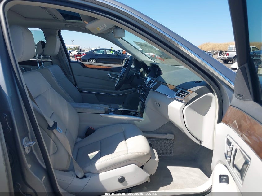 2014 Mercedes-benz E-klasse VIN WDDHF5KB7EB022270 IAAI salvage auction — FRONT END, Salvage Title, sold $1,850 on 2026-08-21 (photo 5)
