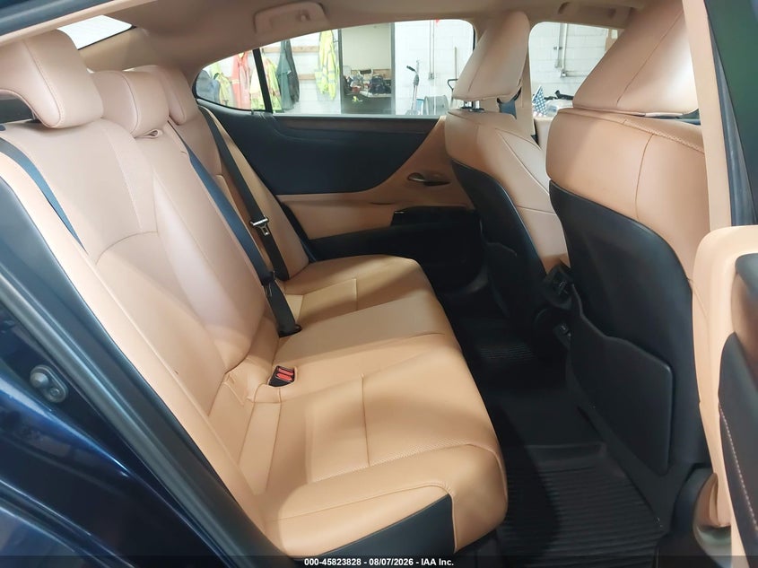 2024 Lexus ES VIN 58ADZ1B16RU162289 IAAI salvage auction — LEFT FRONT, Salvage Title, sold $23,850 on 2026-08-26 (photo 8)