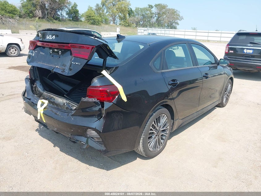 2024 Kia Forte VIN 3KPF54ADXRE839419 IAAI salvage auction — REAR END, Salvage (Nebraska), sold $7,800 on 2026-09-03 (photo 4)
