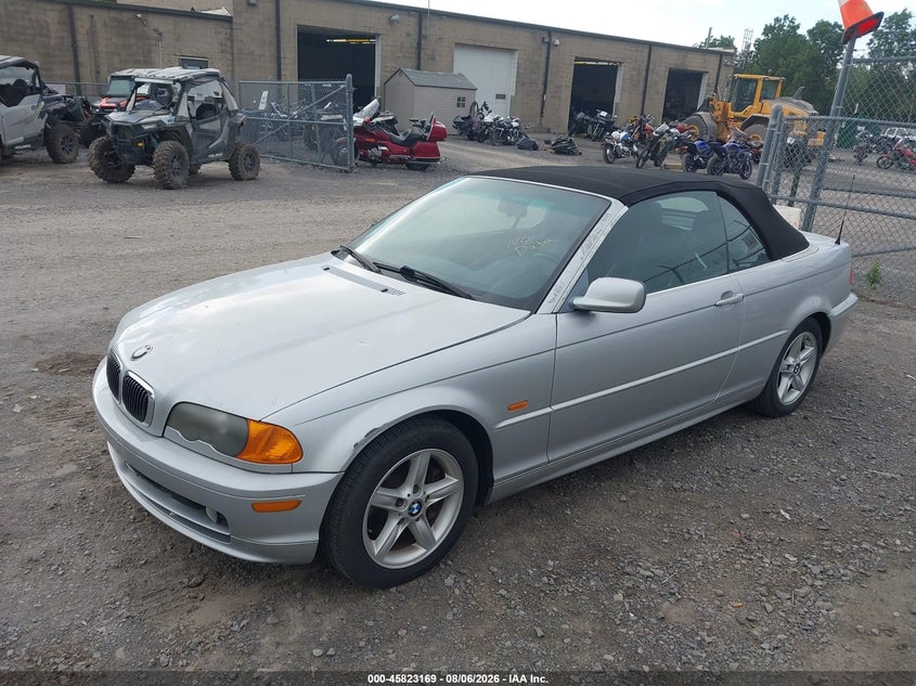 2002 BMW 3 series VIN WBABS33402PG87364 IAAI salvage auction — SIDE, Salvage Title (New York), sold $450 on 2026-08-27 (photo 2)