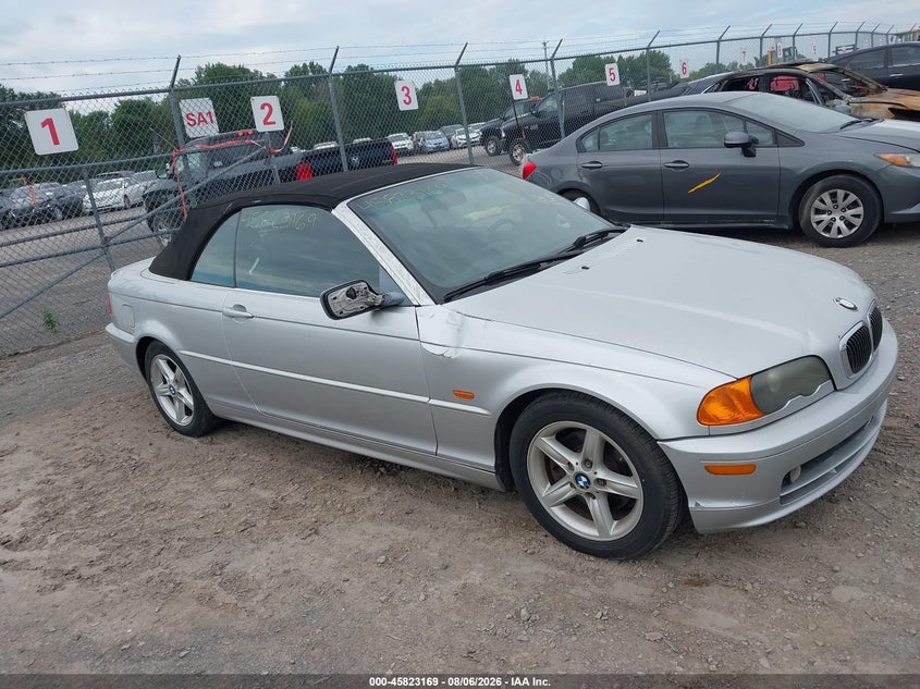 2002 BMW 3 series VIN WBABS33402PG87364 IAAI salvage auction — SIDE, Salvage Title (New York), sold $450 on 2026-08-27 (photo 6)