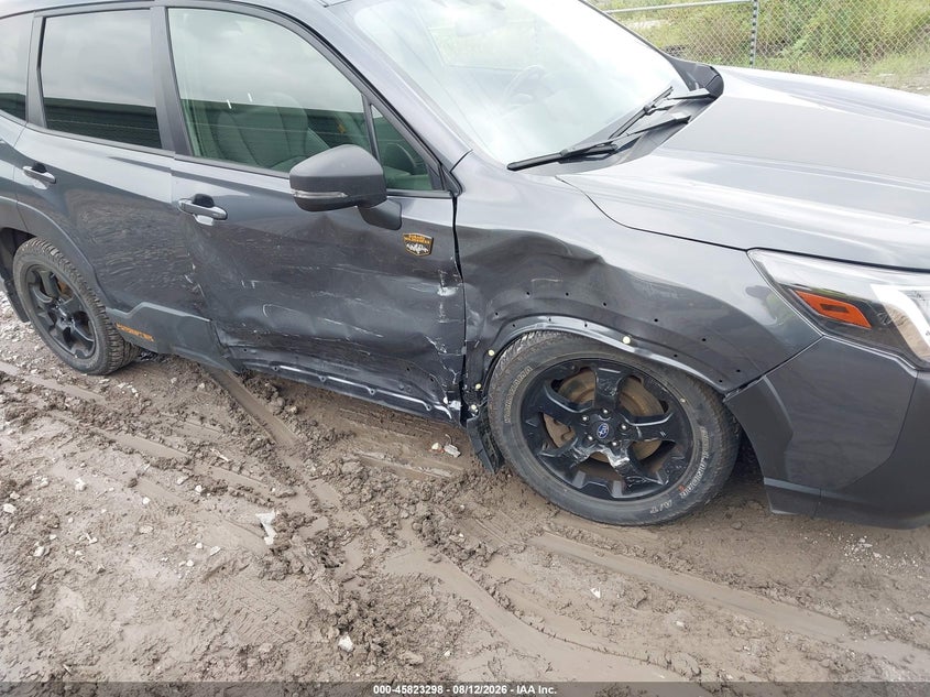 2024 Subaru Forester VIN JF2SKAJC8RH529987 IAAI salvage auction — RIGHT SIDE, Wait Title, sold $11,000 on 2026-09-15 (photo 6)