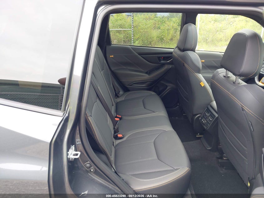 2024 Subaru Forester VIN JF2SKAJC8RH529987 IAAI salvage auction — RIGHT SIDE, Wait Title, sold $11,000 on 2026-09-15 (photo 8)