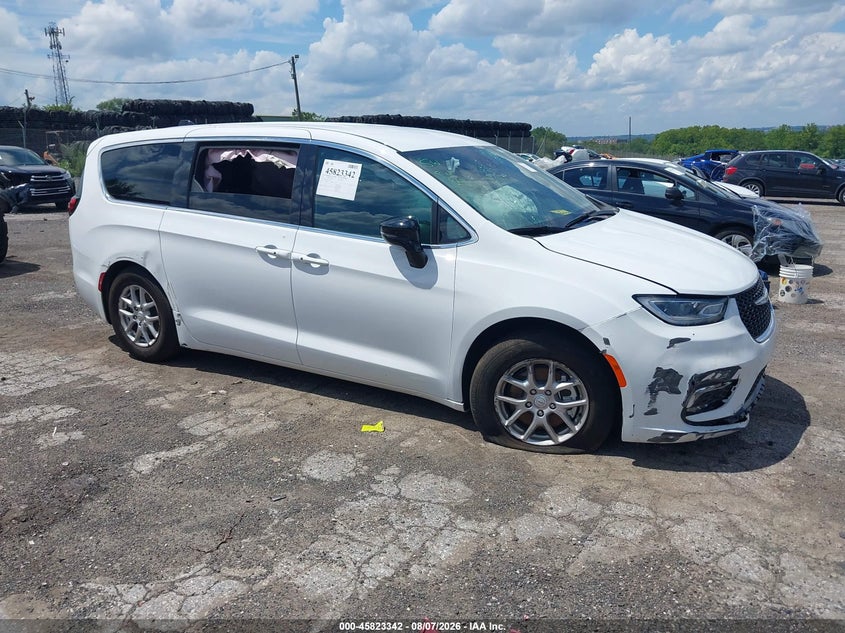 2026 Chrysler Pacifica VIN 2C4RC1BG0TR229626 — IAAI salvage auction photo