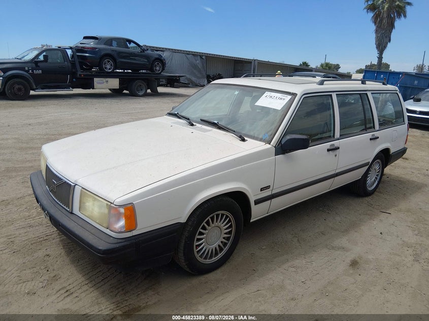 1995 Volvo 940 VIN YV1JW8313S1134935 IAAI salvage auction — NORMAL WEAR, Clear - Dealer Only (California), sold $225 on 2026-08-12 (photo 2)