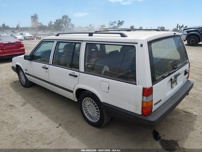 1995 Volvo 940 VIN YV1JW8313S1134935 IAAI salvage auction — NORMAL WEAR, Clear - Dealer Only (California), sold $225 on 2026-08-12 (photo 3)