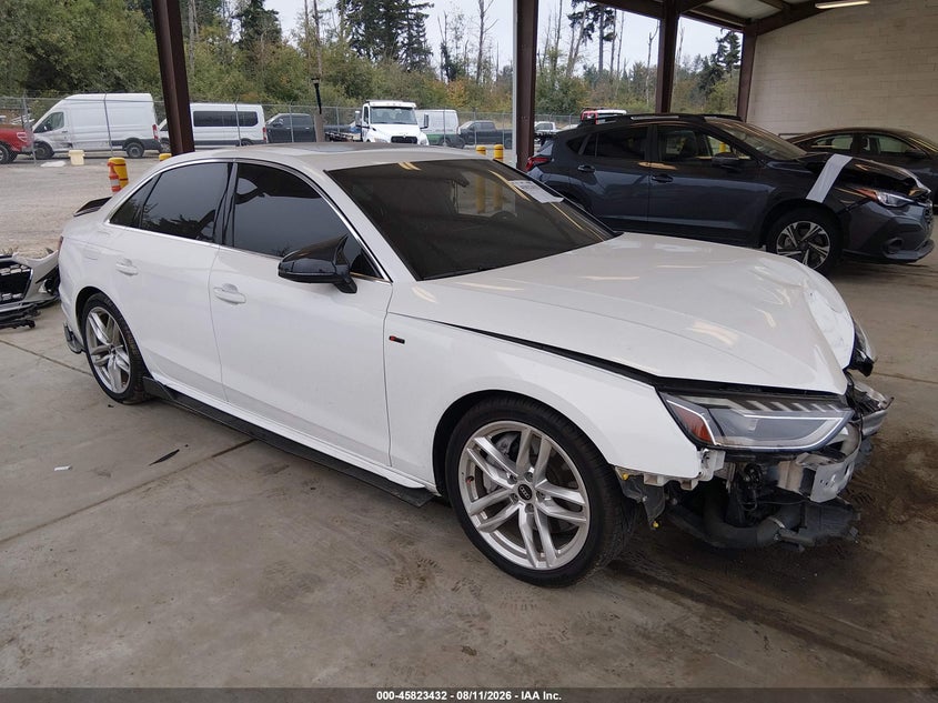 2022 Audi A4 VIN WAUEAAF41NN009302 — IAAI salvage auction photo