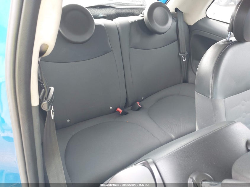 2015 Fiat 500 VIN 3C3CFFAR8FT558531 IAAI salvage auction — NORMAL WEAR, Clear (Hawaii), sold $100 on 2026-08-18 (photo 8)