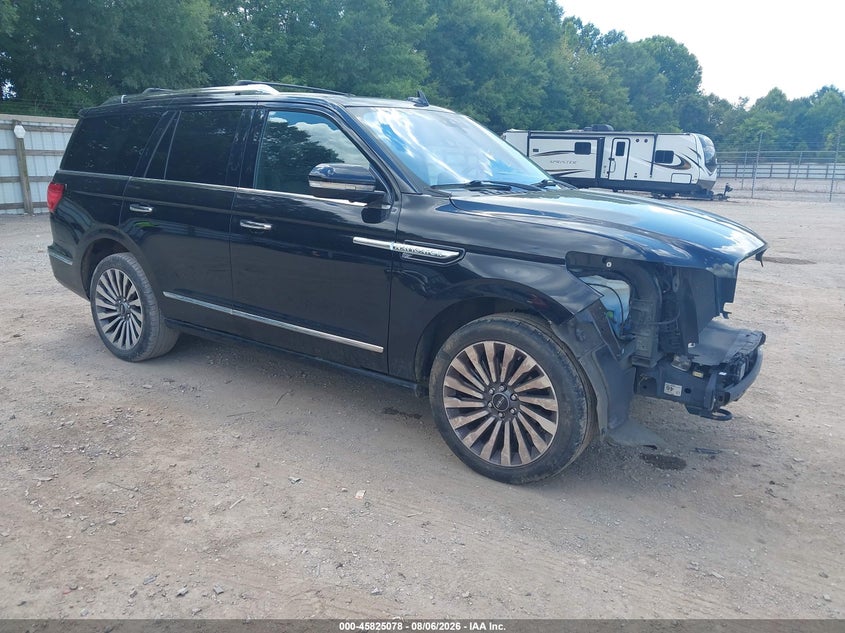 2019 Lincoln Navigator VIN 5LMJJ2LTXKEL02428 IAAI salvage auction — FRONT END, Salvage Title, sold $9,600 on 2026-09-30 (photo 1)
